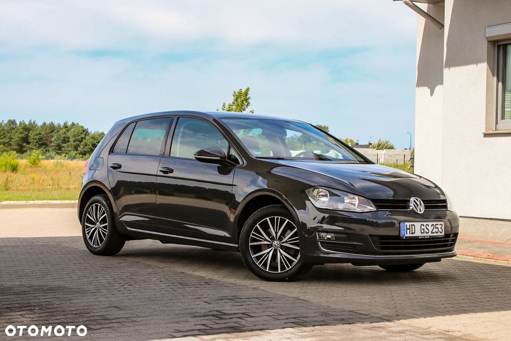 Volkswagen Golf 1.6 TDI BlueMotion Technology Allstar - 10