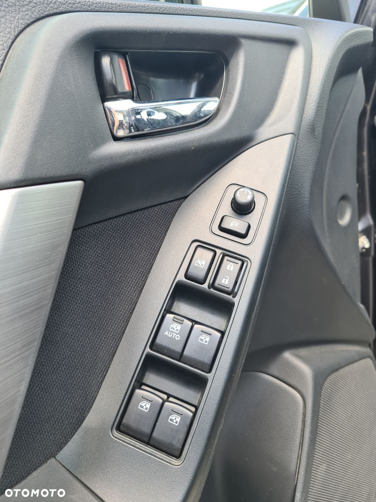 Subaru Forester 2.0 D Exclusive Lineartronic - 23
