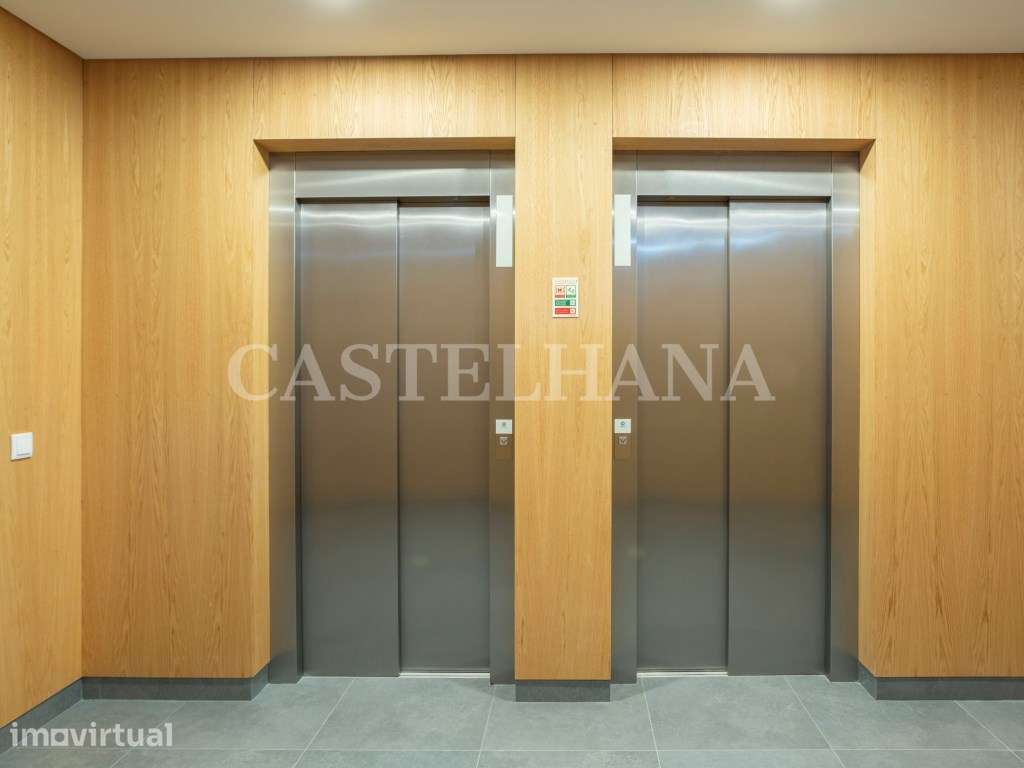 Apartamento T2, com varanda, em Faro - Grande imagem: 3/97