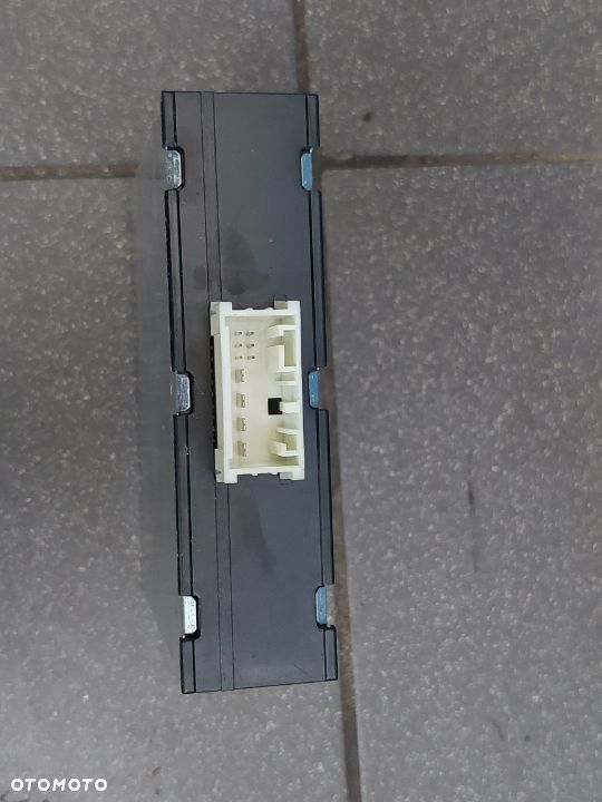 Stabilizator napięcia Seat Leon II 1K0919041 - 2