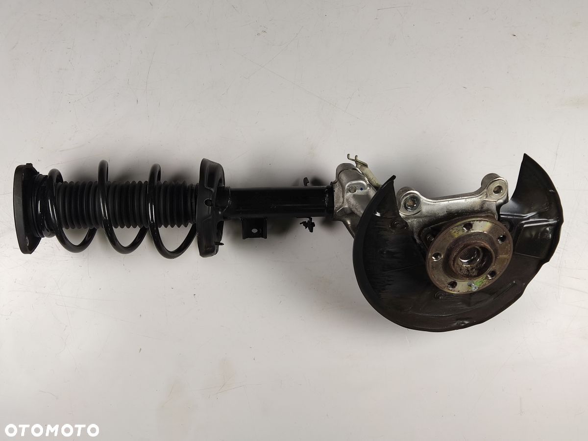 VOLVO XC40 2.0T T4 17-21 r Mcpherson Amortyzator Zwrotnica Piasta Prawy - 1