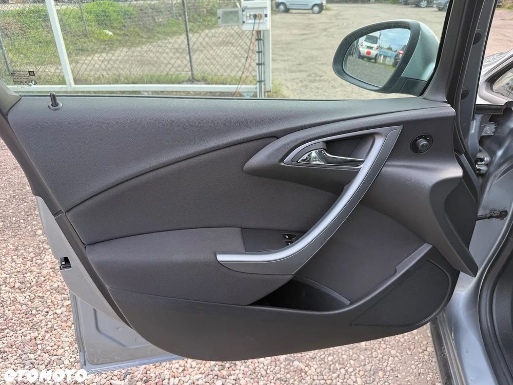 Opel Astra - 10