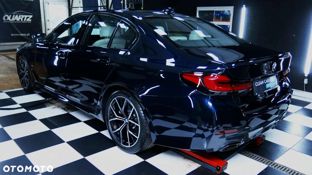 BMW Seria 5 520d xDrive M Sport sport - 4