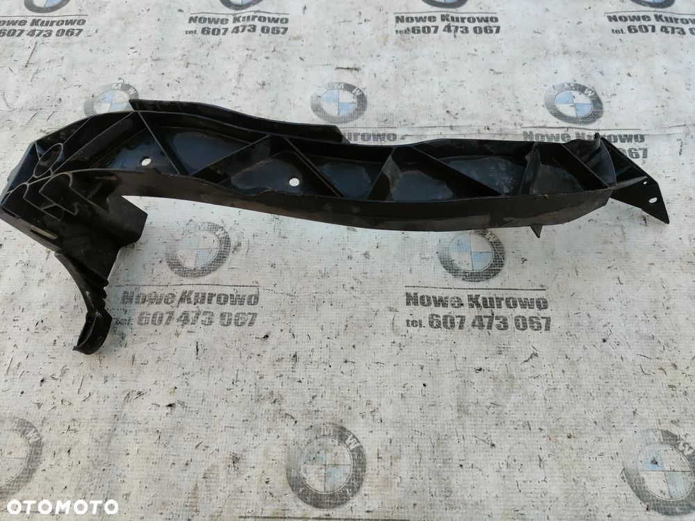 BMW E87 Ślizg Mocowanie lampy lewy przód 7120823 - 2