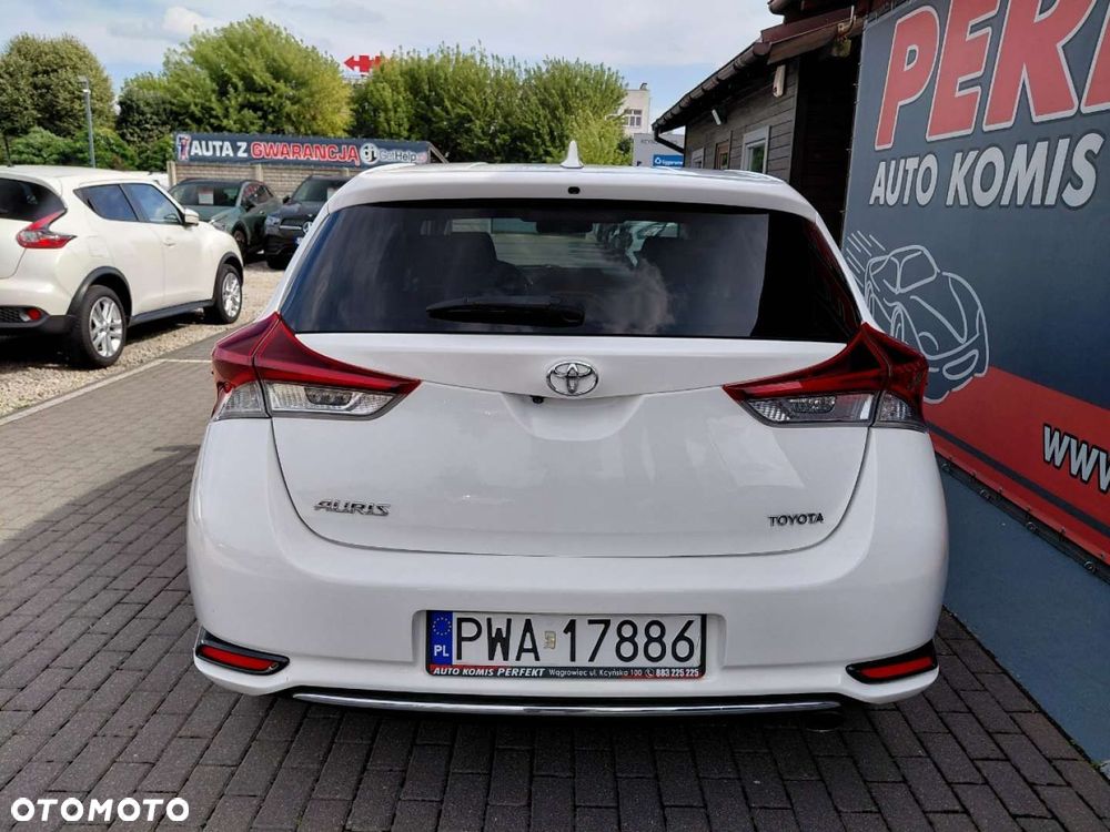 Toyota Auris - 7