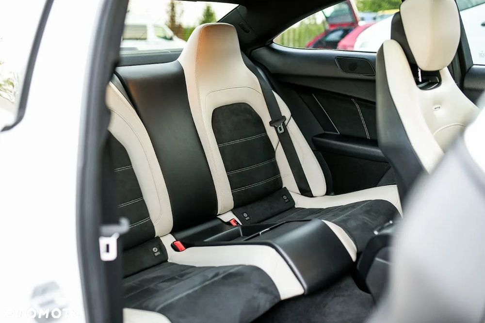 Mercedes-Benz Klasa C - 19