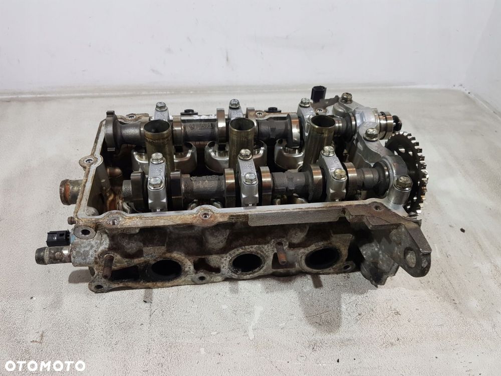 głowica silnika mitsubishi space star ii 1.0b 3a90 - 3