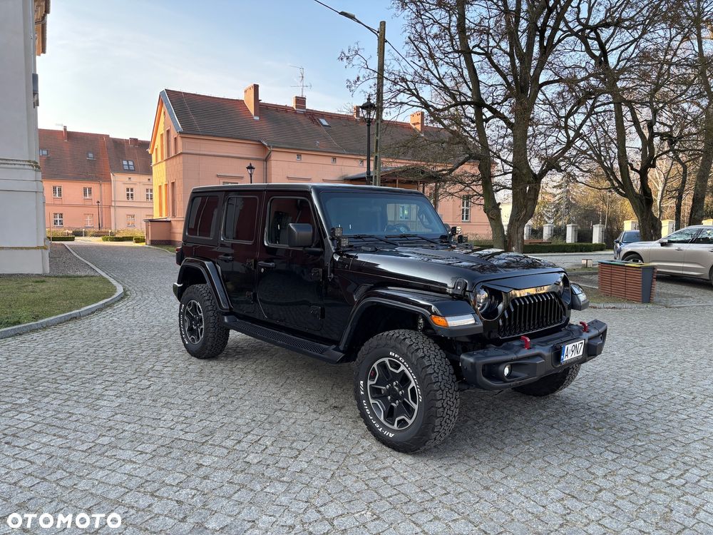 Jeep Wrangler Unlimited GME 2.0 Turbo Sahara - 3