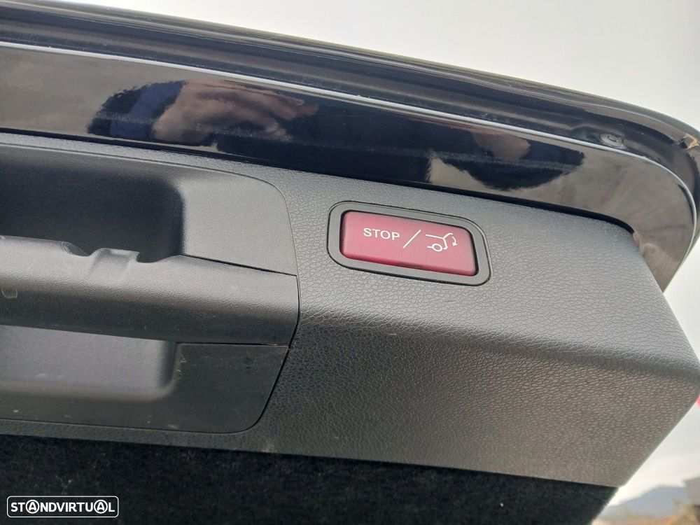 Mercedes-Benz E 300 de 4Matic 9G-TRONIC Avantgarde - 11