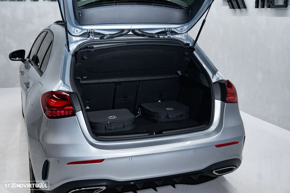 Mercedes-Benz A 250 e 8G-DCT AMG Line - 14