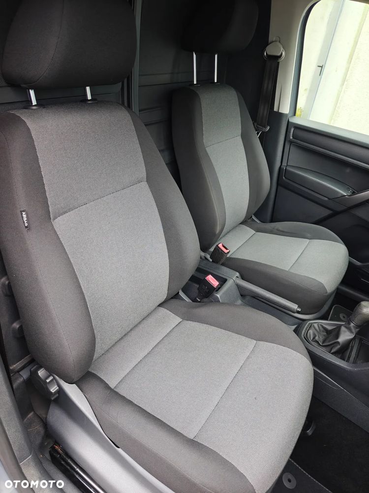 Volkswagen Caddy - 9