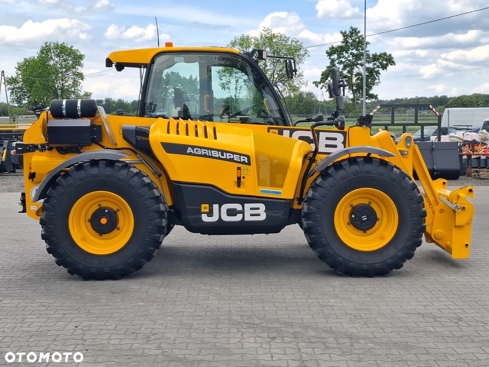 JCB 542 - 70 AGRI SUPER DUALTECH VT - 5