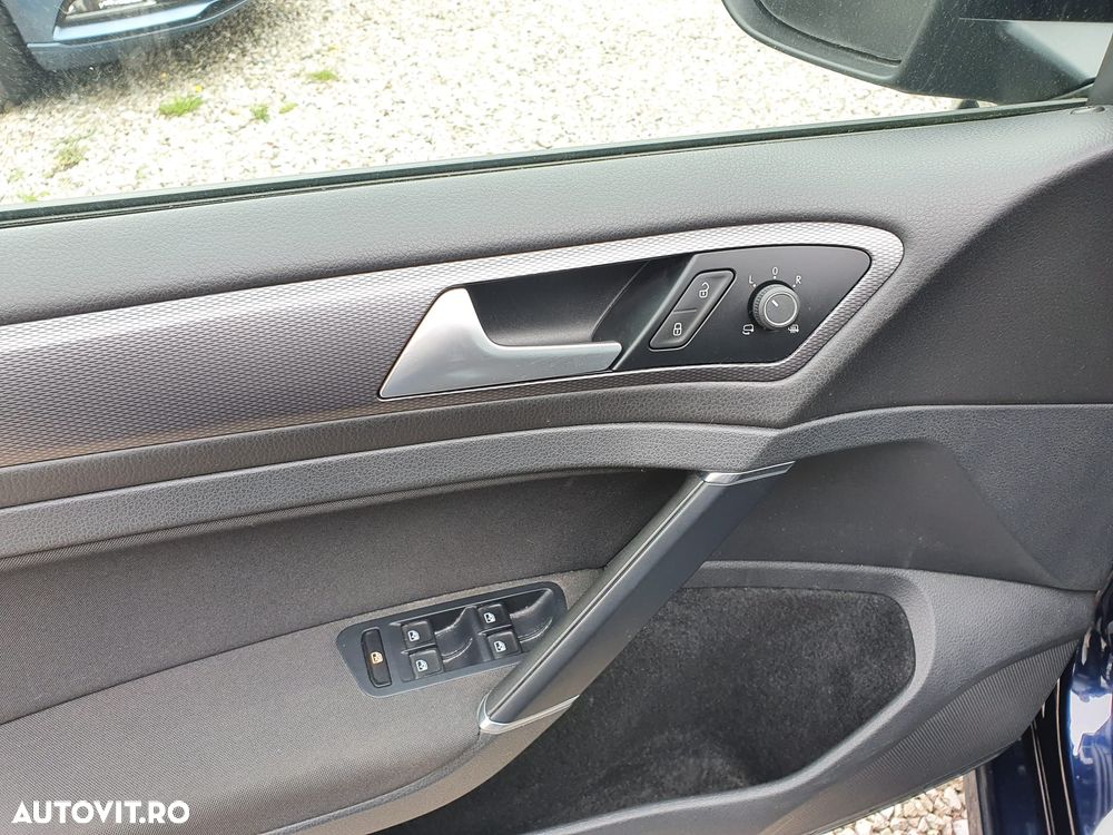 Volkswagen Golf 1.4 TSI BlueMotion Technology Lounge - 17