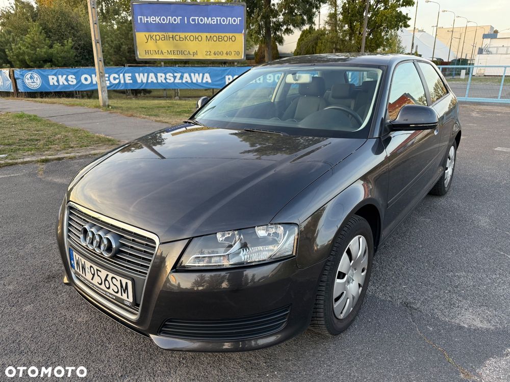 Audi A3 3-drzwiowe 1.6 Ambiente - 1