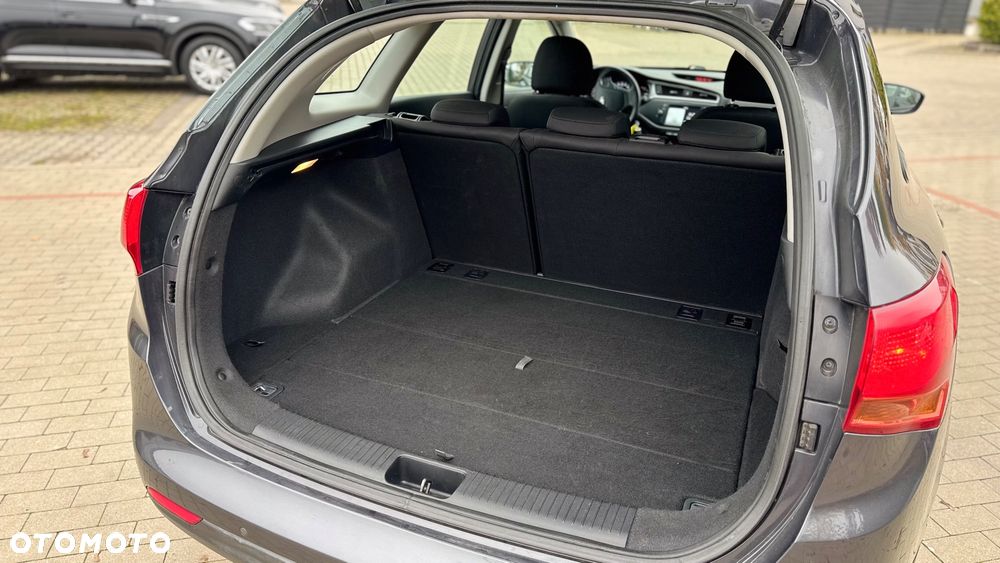 Kia Ceed 1.4 CVVT Spirit - 29