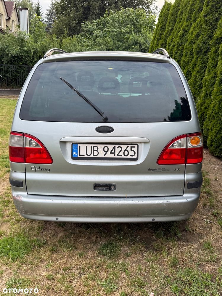 Ford Galaxy 2.3 16V Ambiente - 5
