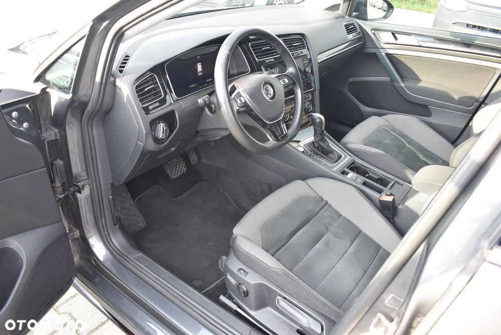 Volkswagen Golf VII 1.5 TSI BMT Evo Highline DSG - 9