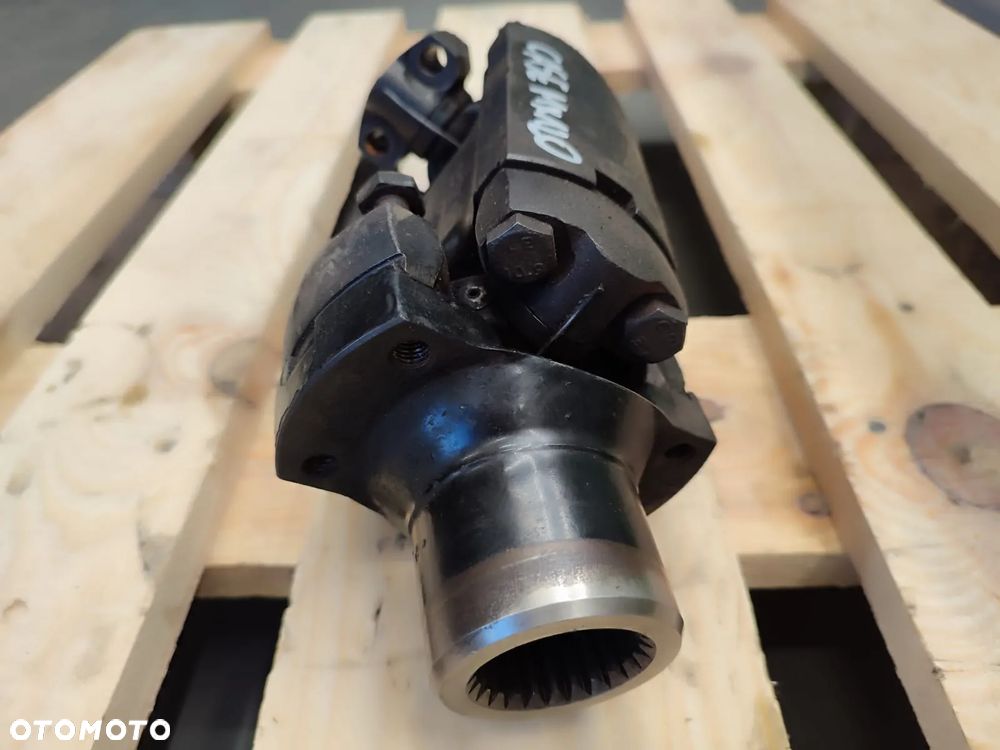 Wał napędowy 80368  Case MX 120 - 4