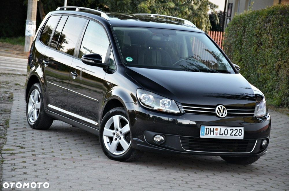 Volkswagen Touran - 1