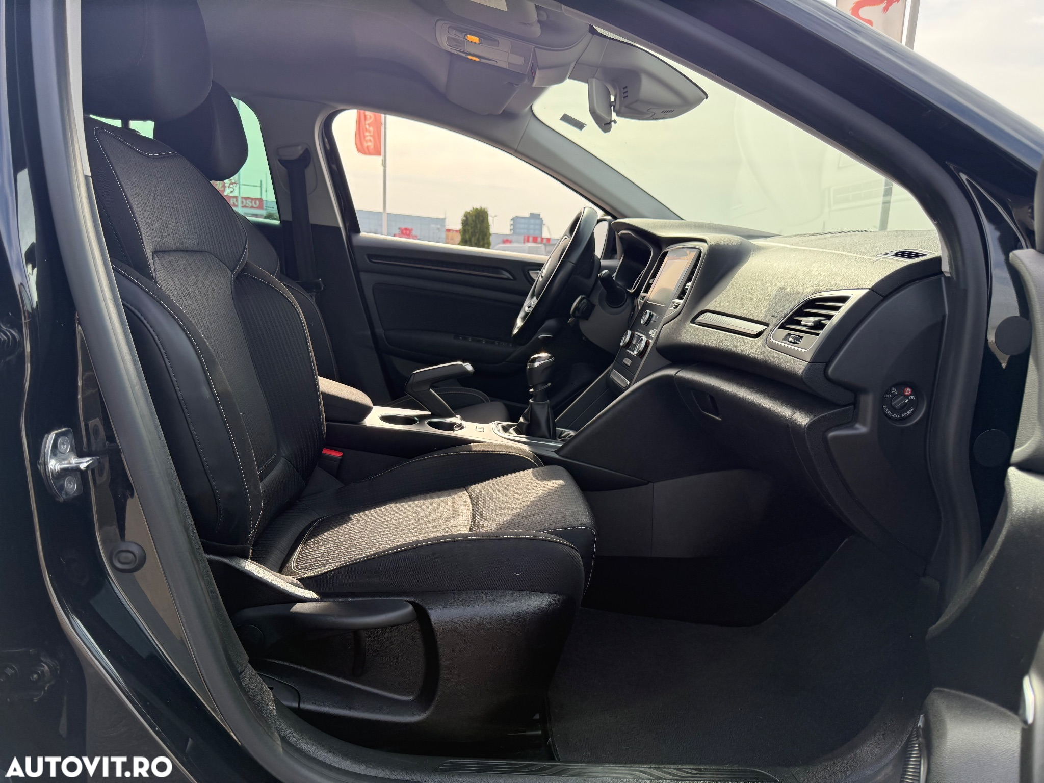 Renault Megane ENERGY dCi 110 ECO2 BUSINESS - 25