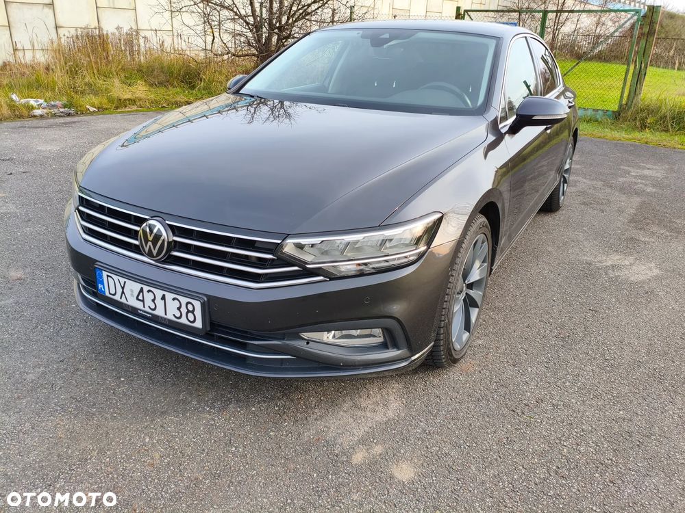 Volkswagen Passat 1.5 TSI EVO Business - 1