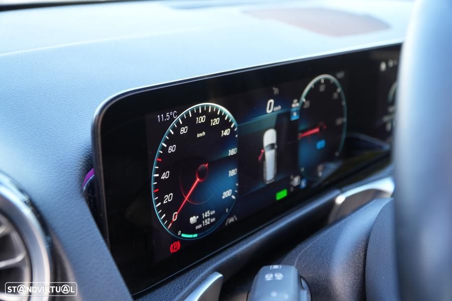 Mercedes-Benz EQB 250 Progressive - 11