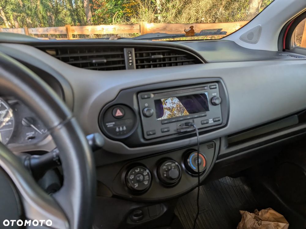 Toyota Yaris 2018 photo 5