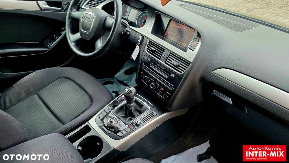 Audi A4 Avant - 27