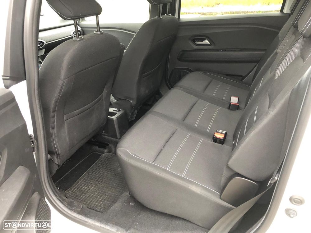 Dacia Jogger 1.0 ECO-G Essential 7L Bi-Fuel - 7