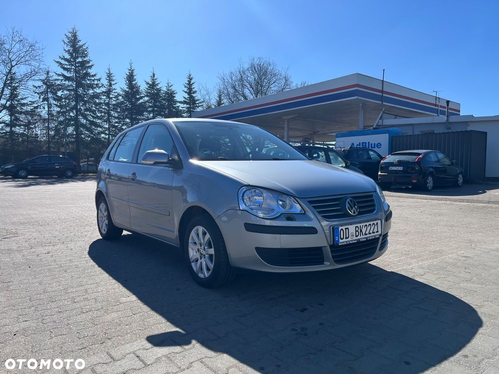 Volkswagen Polo 1.4 Sportline - 2