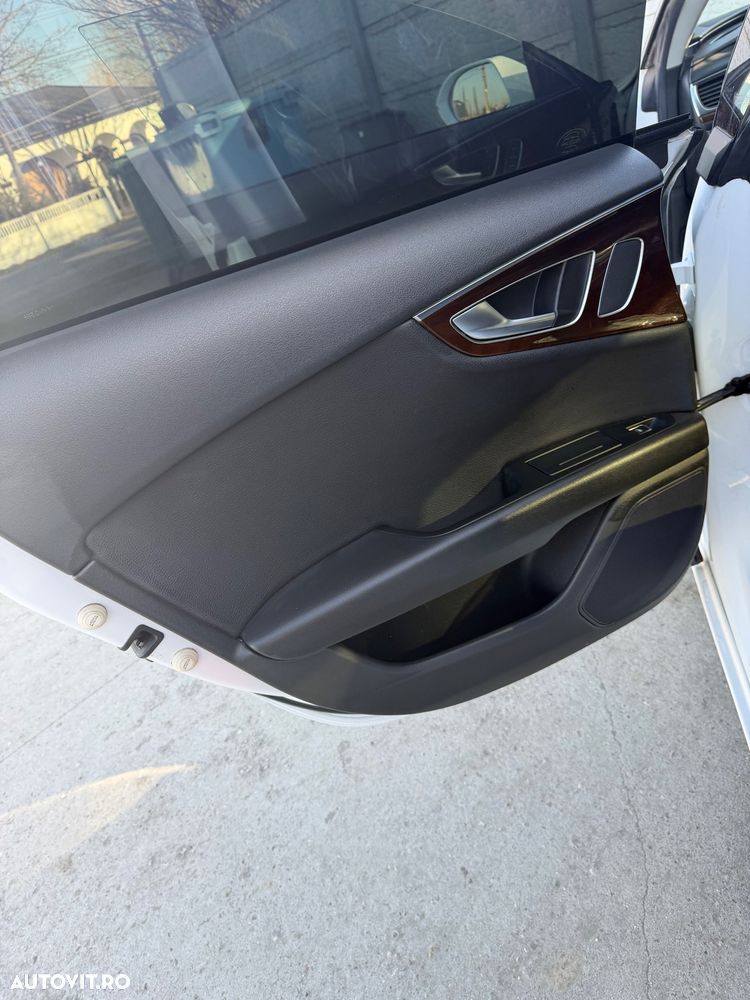 Audi A7 3.0 TDI Quattro S-Tronic - 6