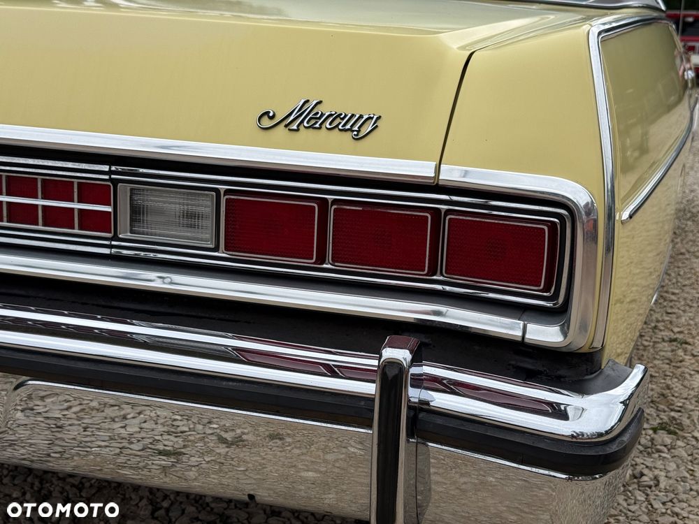 Mercury Marquis - 24