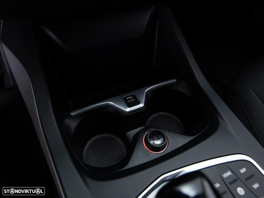 BMW 216 Gran Coupé d Corporate Edition - 15