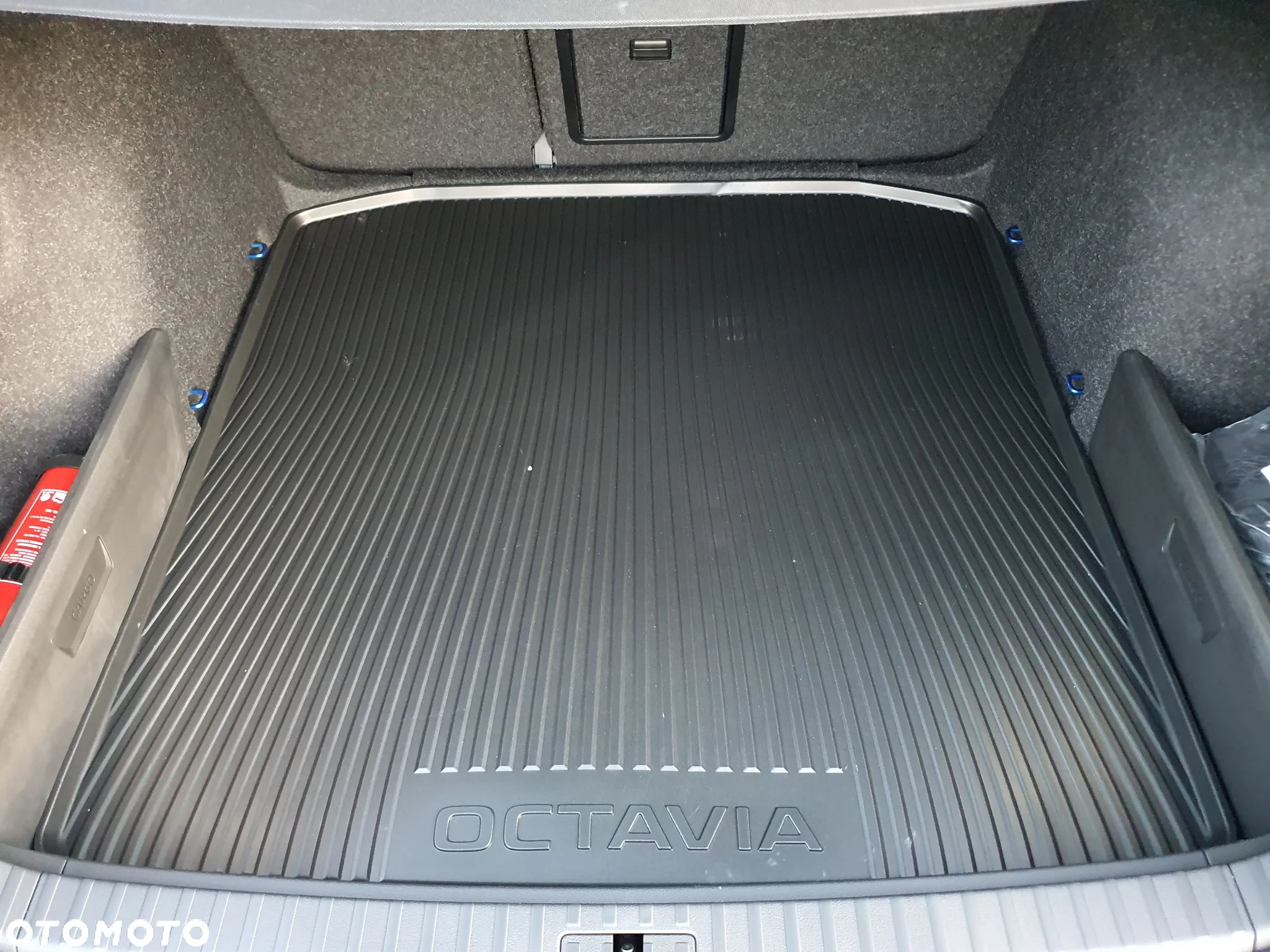Skoda Octavia 2.0 TSI RS DSG - 33