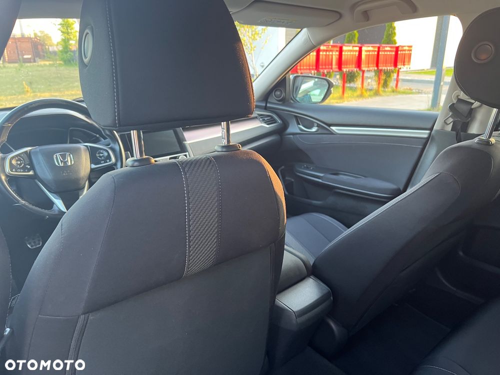 Honda Civic 1.5 T Elegance - 25