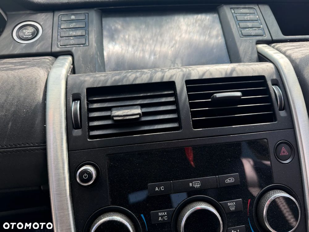 Land Rover Discovery Sport - 9