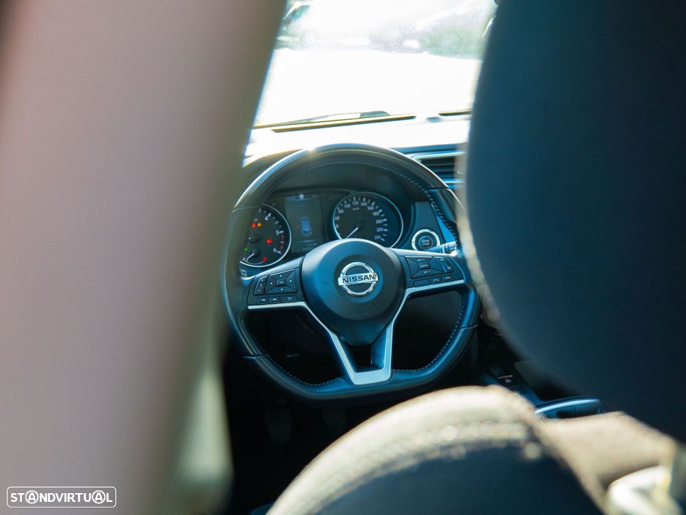 Nissan Qashqai 1.5 dCi N-Connecta - 21