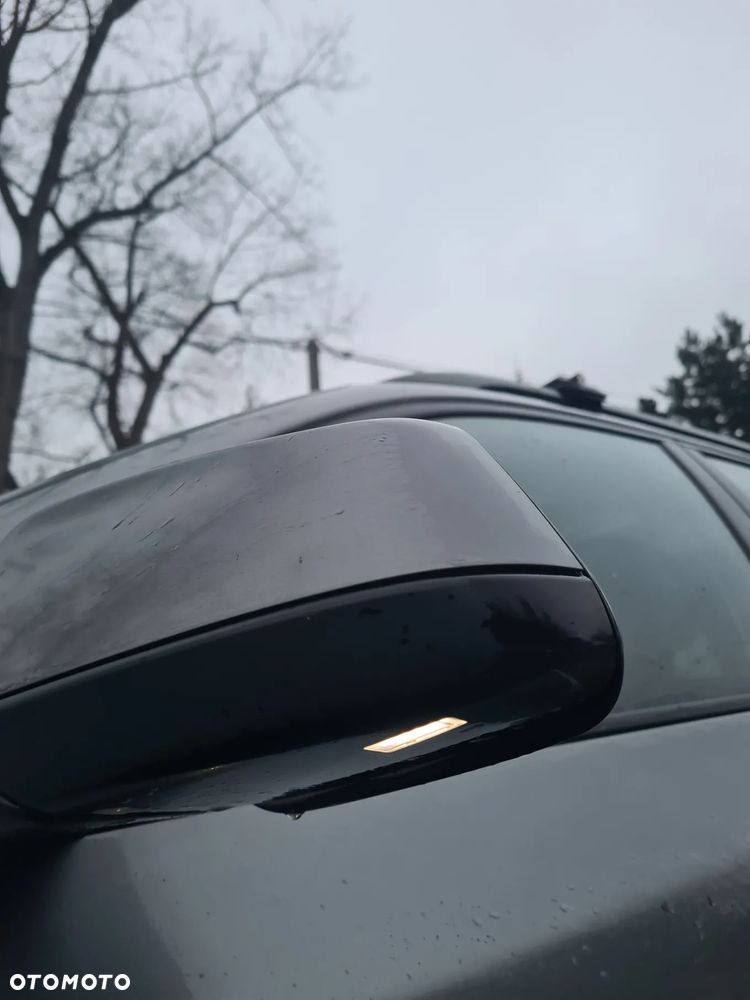 BMW Seria 5 525d xDrive Edition Sport - 10