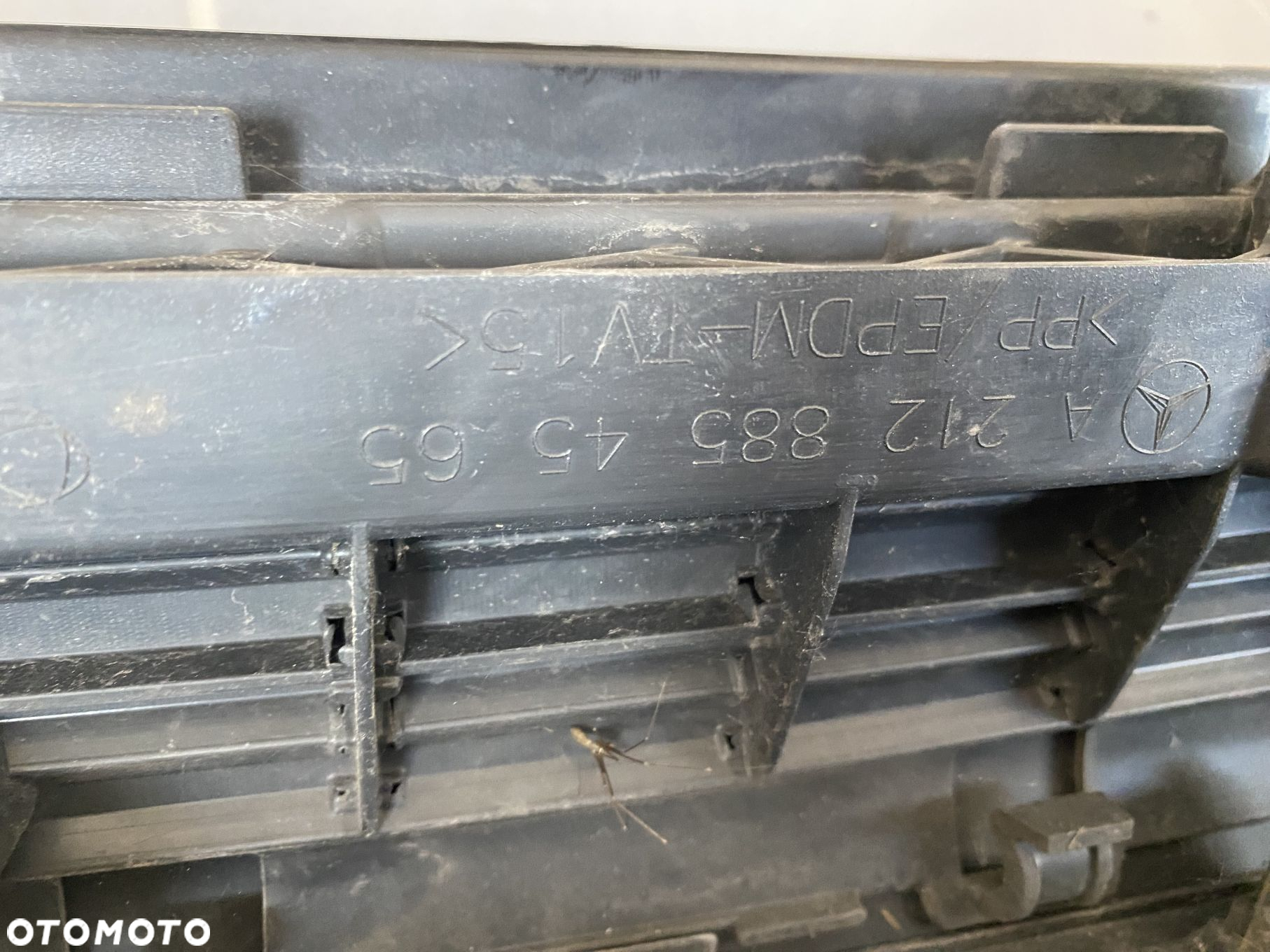 MERCEDES E KLASA W212 ZDERZAK TYŁ KOMBI 197 - 18