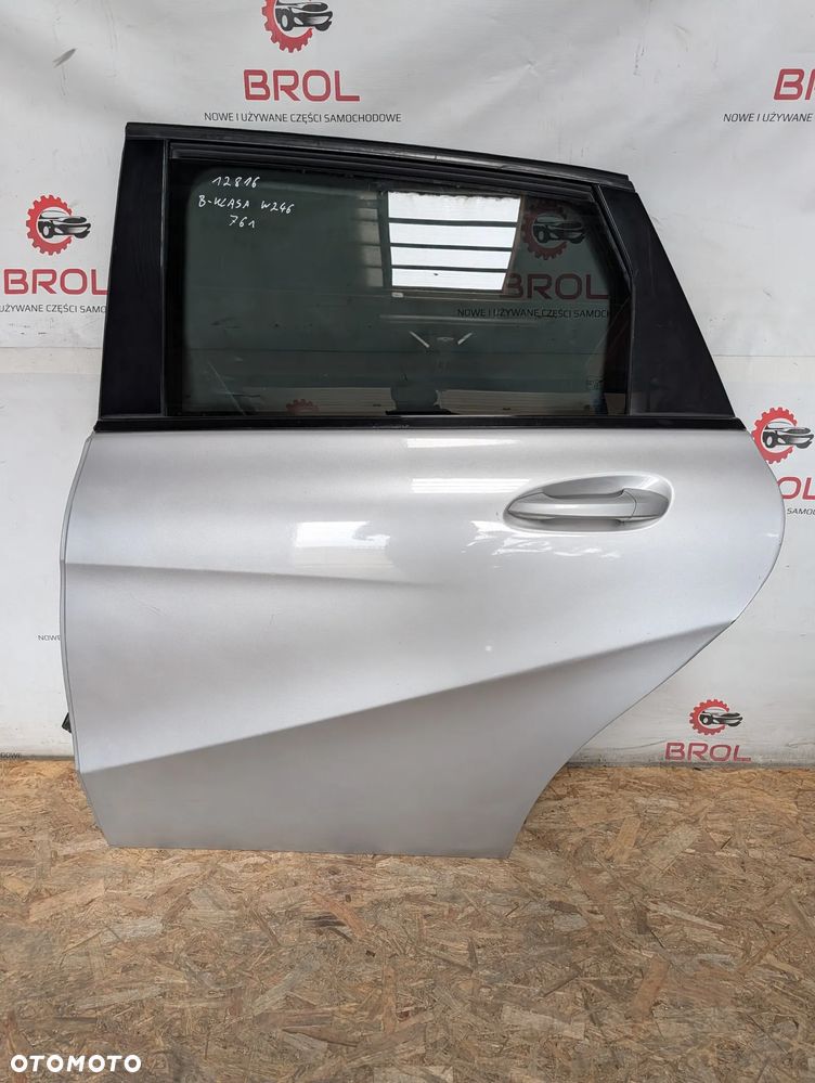 DRZWI TYLNE LEWE MERCEDES B-KLASA W246 14'  761 - 1