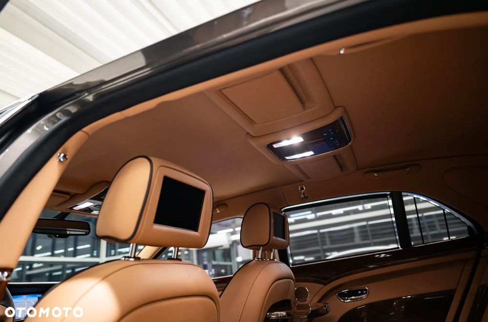 Bentley Mulsanne - 25