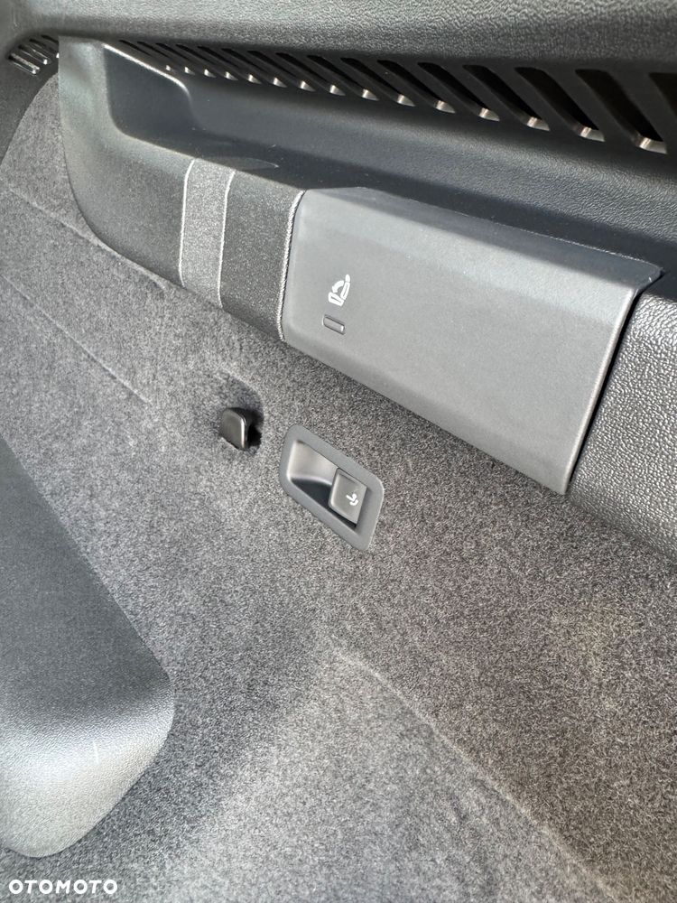 Volkswagen Tayron 2.0 TDI SCR 4Mot Elegance DSG - 14