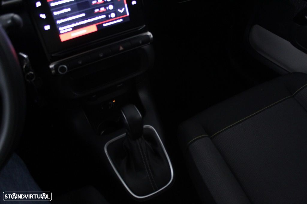 Citroën C3 1.2 PureTech Shine EAT6 - 29