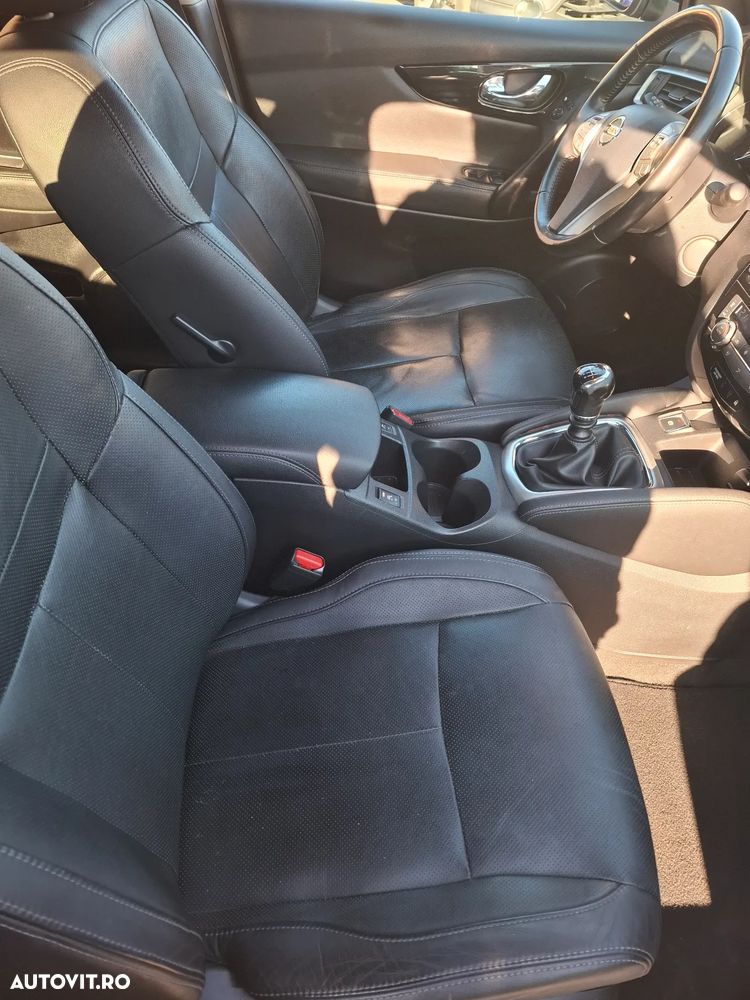 Nissan Qashqai 1.6 DCI Start/Stop Tekna - 13