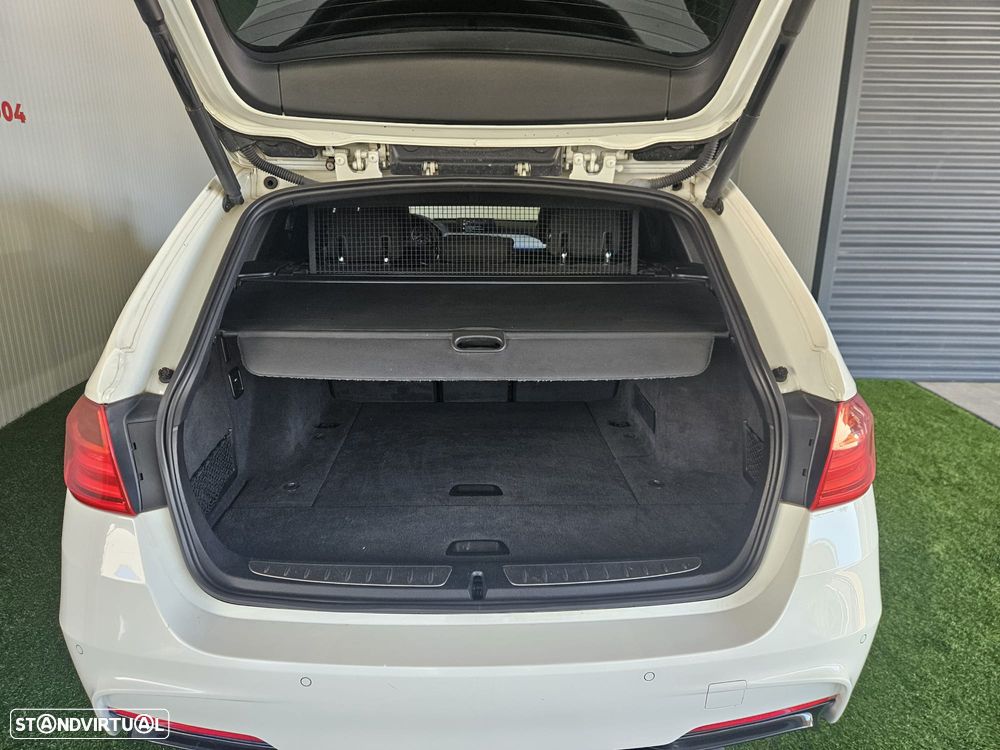 BMW 320 d Pack M - 9