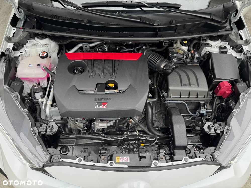 Toyota Yaris GR 1.6 Dynamic - 11