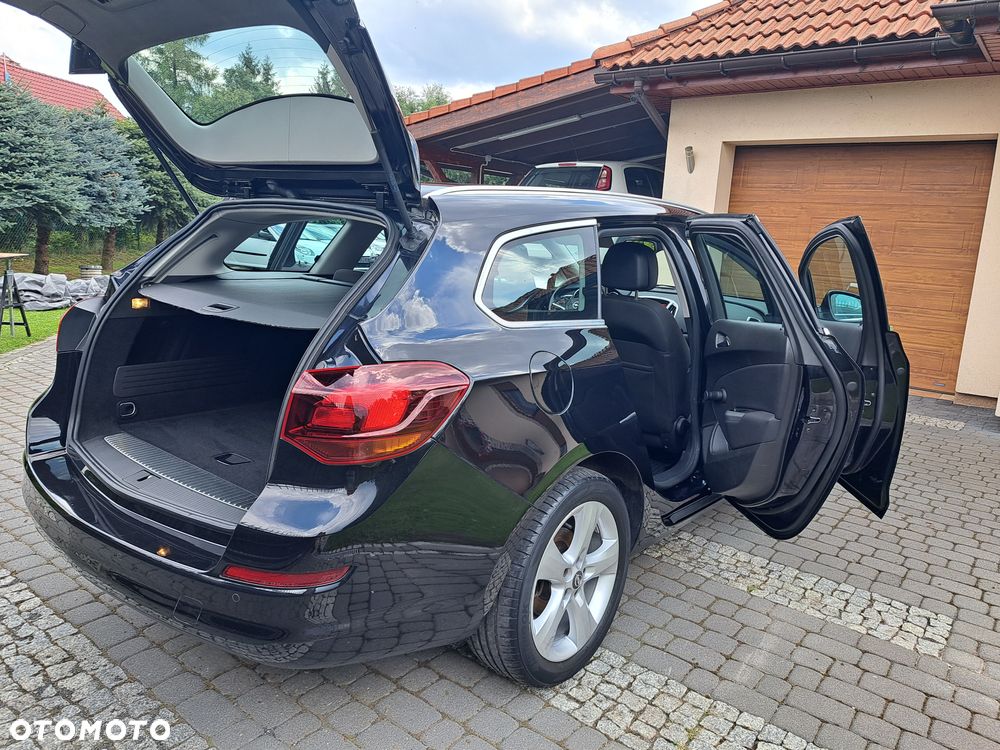Opel Astra 1.4 Turbo Edition Sport - 27
