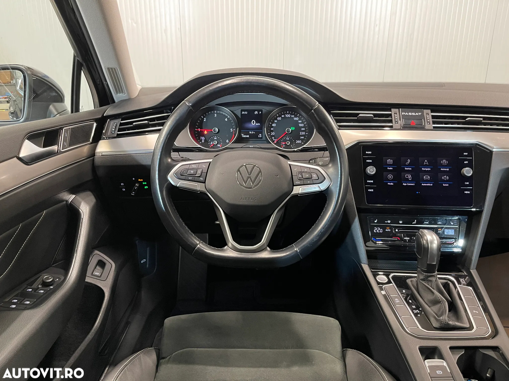 Volkswagen Passat 2.0 TDI DSG Highline - 6