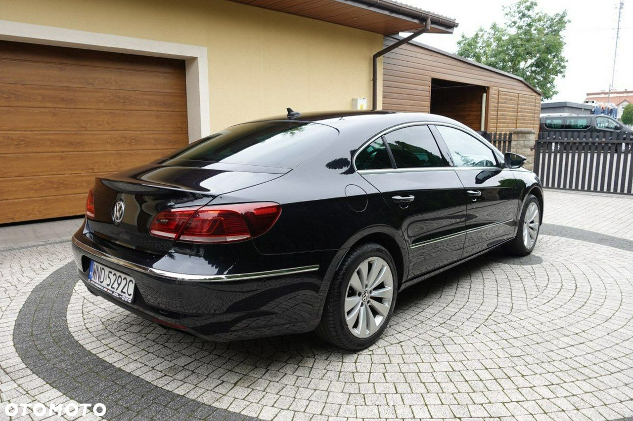 Volkswagen Passat CC - 8