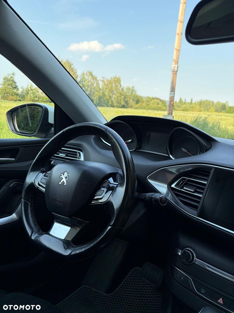 Peugeot 308 BlueHDi FAP 150 EAT6 Stop & Start Allure - 14